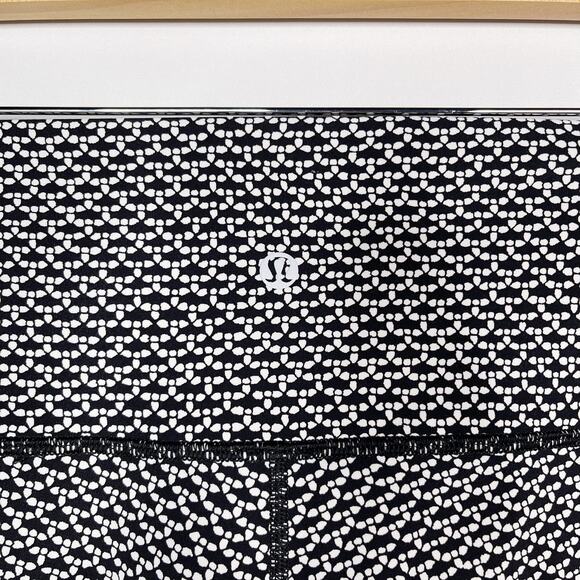 Lululemon Womens 4 Black Wunder Under Hi Rise 7/8 Tight Full On Luxtreme 25" - Picture 8 of 10